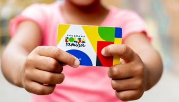 Toma aí meu bolsa família